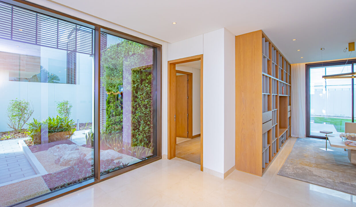 5BR Villa - Photo 04