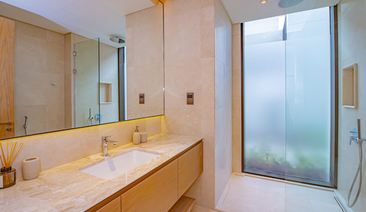 5BR Villa - Photo 23