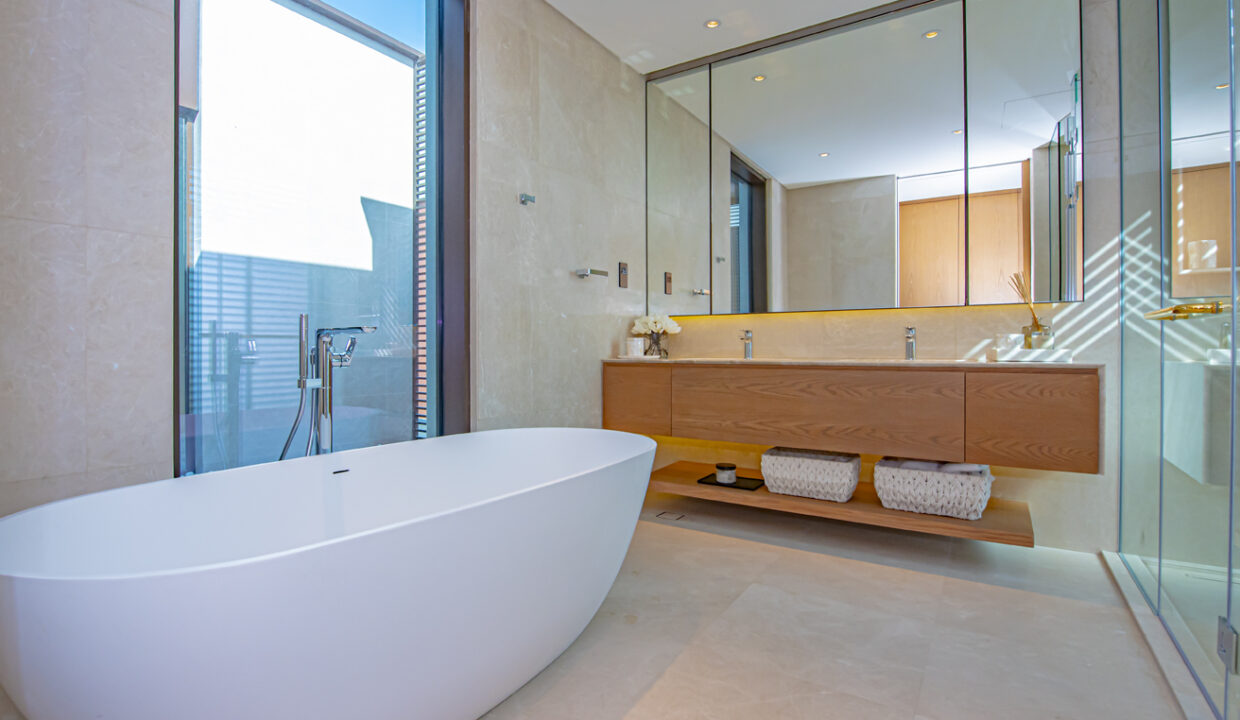 5BR Villa - Photo 35